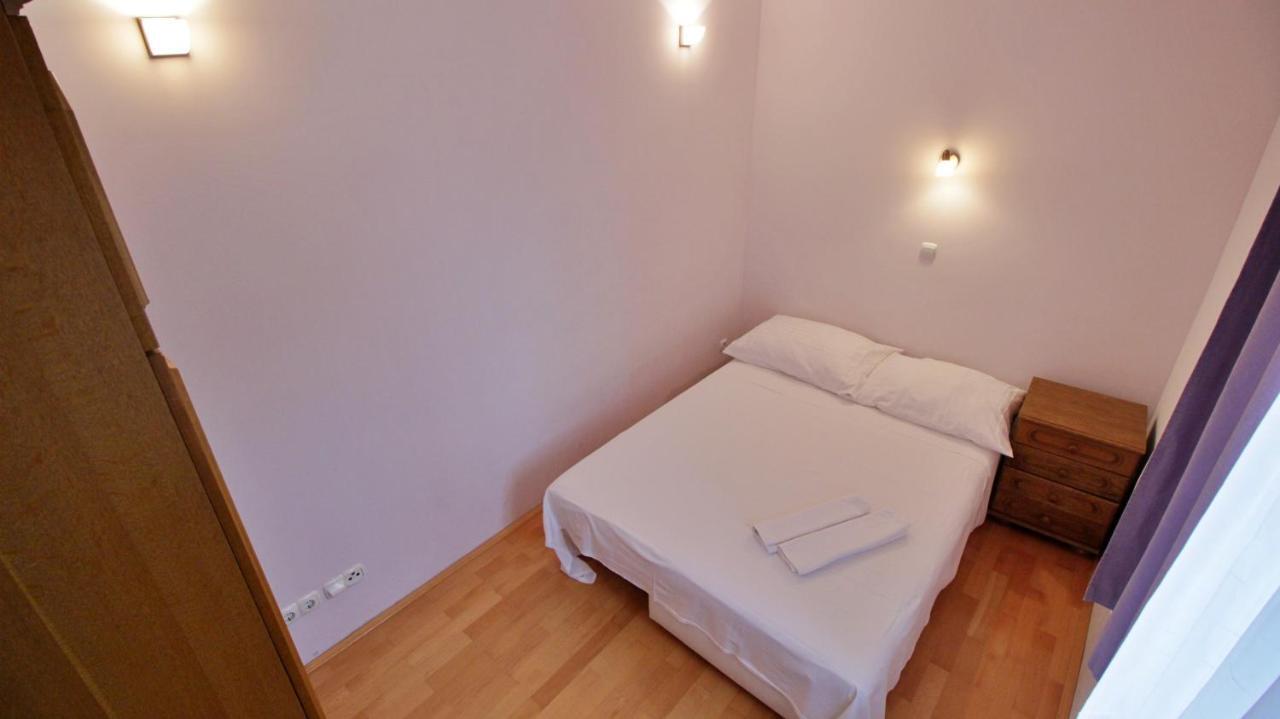 Apartment Ora Omis Exterior photo