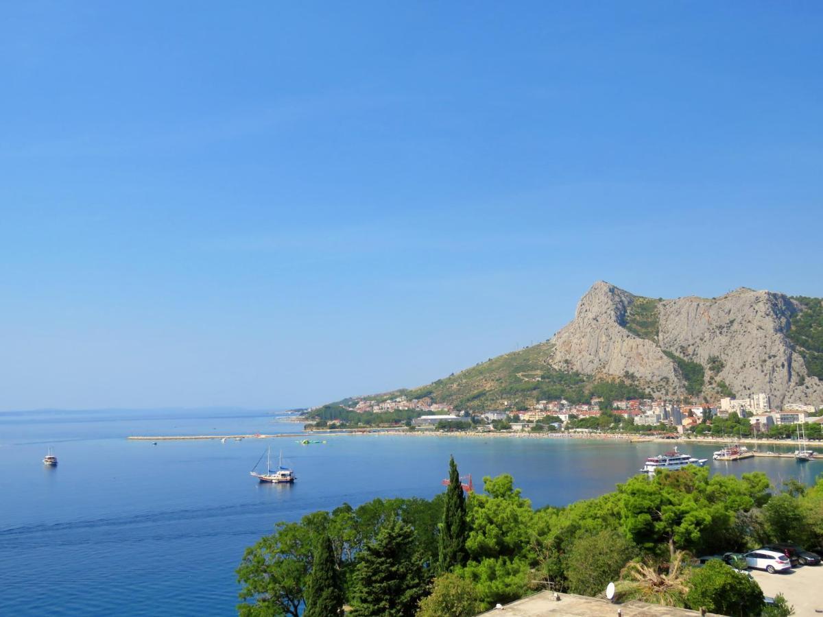 Apartment Ora Omis Exterior photo