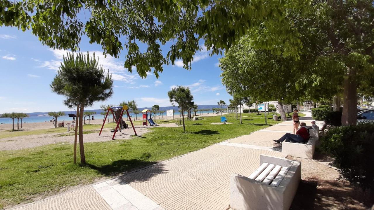 Apartment Ora Omis Exterior photo